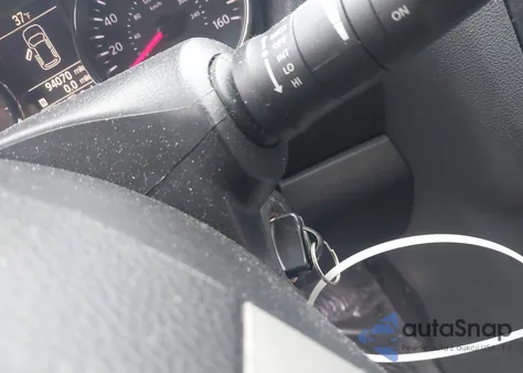 2013 Nissan Rogue z USA, uszkodzony, nr VIN JN8AS5MVDW648405